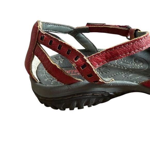 Jambu Sandals Shoes 7.5 M Red Gail Memory Foam Bump Toe Comfort - Picture 8 of 9